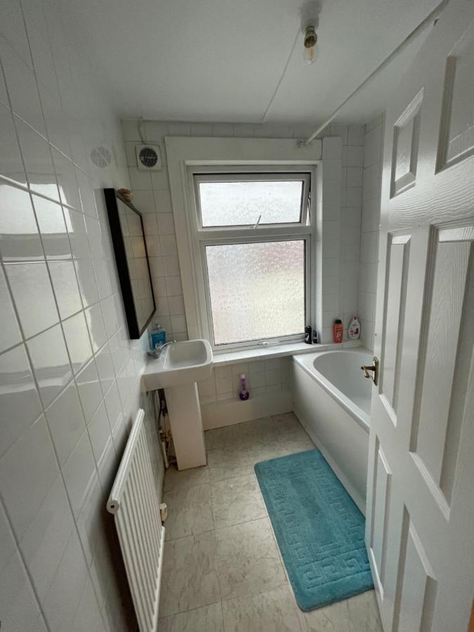 ロンドンElmdene Roadアパートメント エクステリア 写真