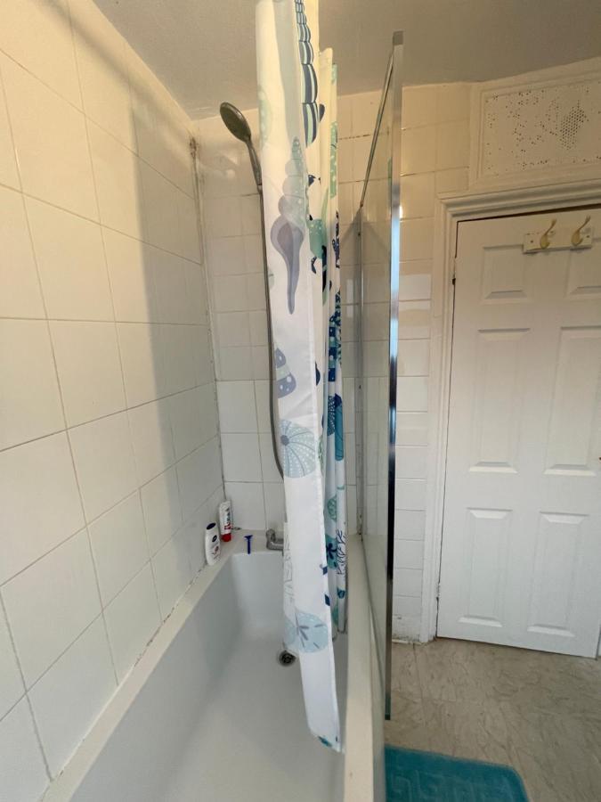 ロンドンElmdene Roadアパートメント エクステリア 写真