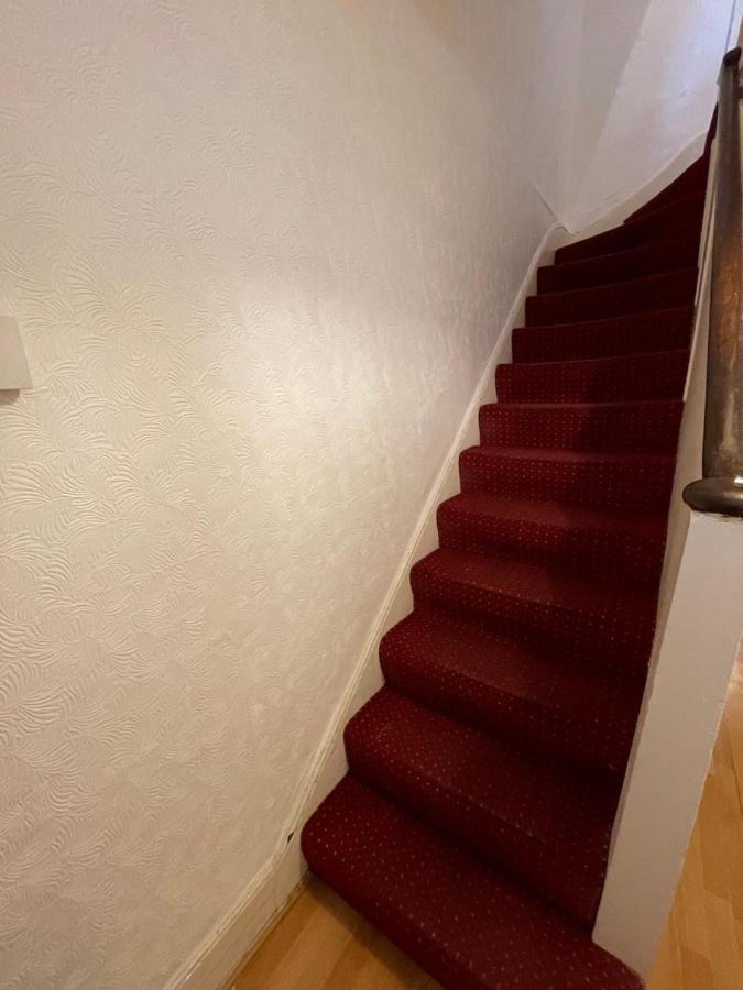 ロンドンElmdene Roadアパートメント エクステリア 写真